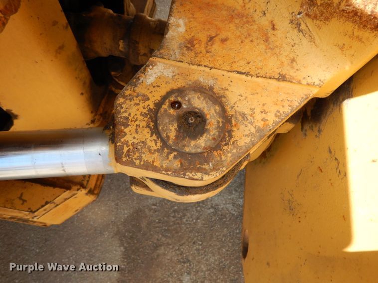 image for item DH5495 1988 Caterpillar D35C  haul truck