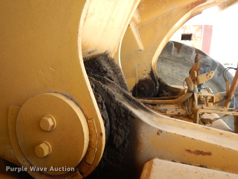 image for item DH5495 1988 Caterpillar D35C  haul truck