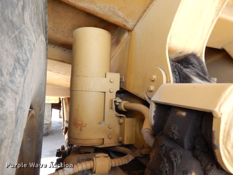 image for item DH5495 1988 Caterpillar D35C  haul truck