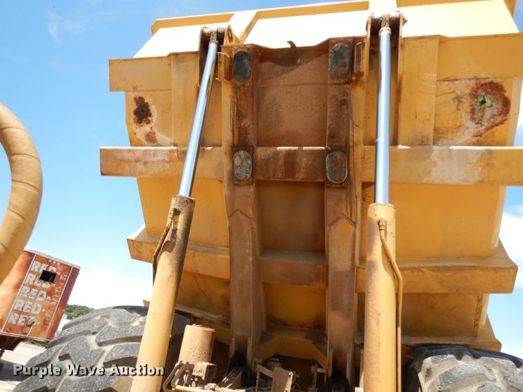 image for item DH5495 1988 Caterpillar D35C  haul truck