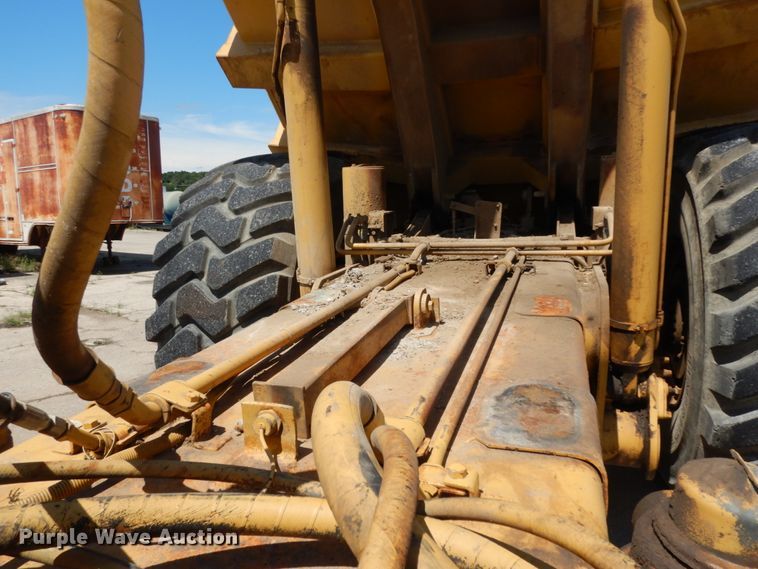 image for item DH5495 1988 Caterpillar D35C  haul truck