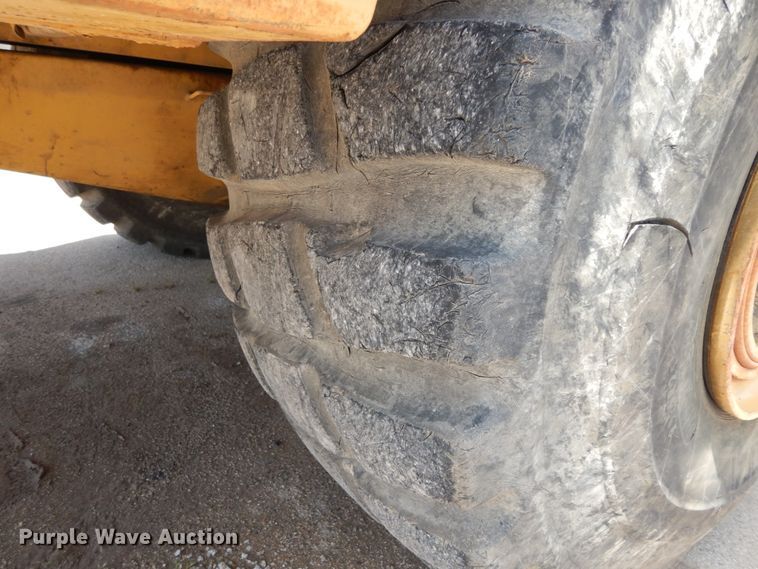 image for item DH5495 1988 Caterpillar D35C  haul truck