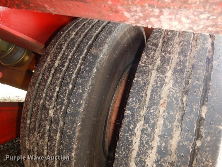 image for item DI6645 1975 Hyster  equipment trailer