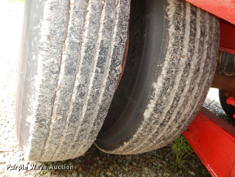 image for item DI6645 1975 Hyster  equipment trailer