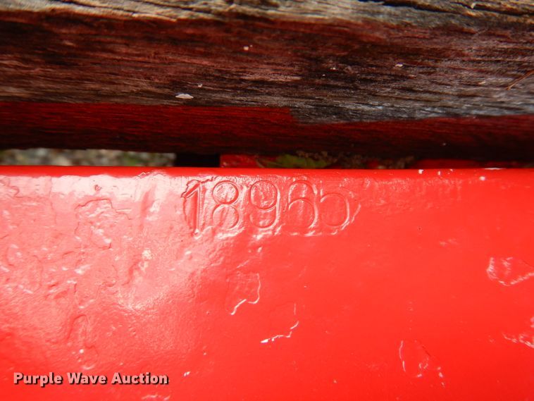 image for item DI6645 1975 Hyster  equipment trailer