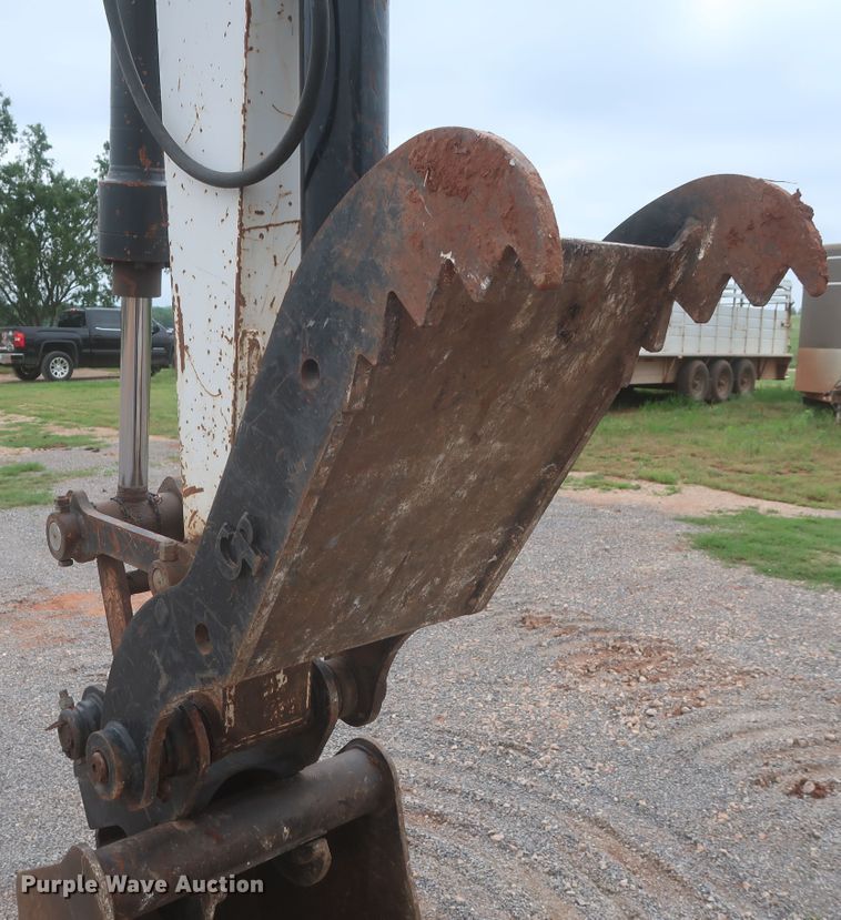 image for item DJ2388 2012 Bobcat E80  mini excavator