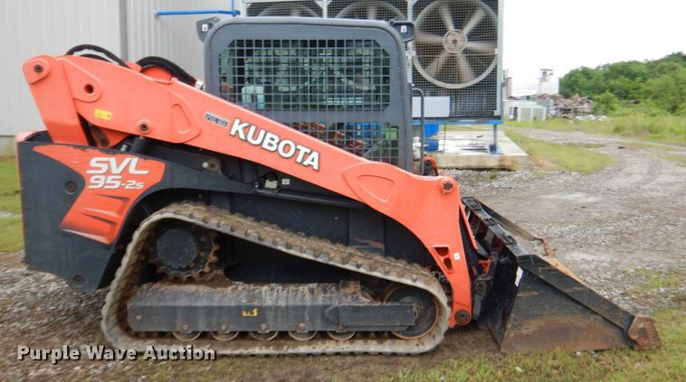 image for item DK5694 2017 Kubota SVL 95-2S  skid steer loader