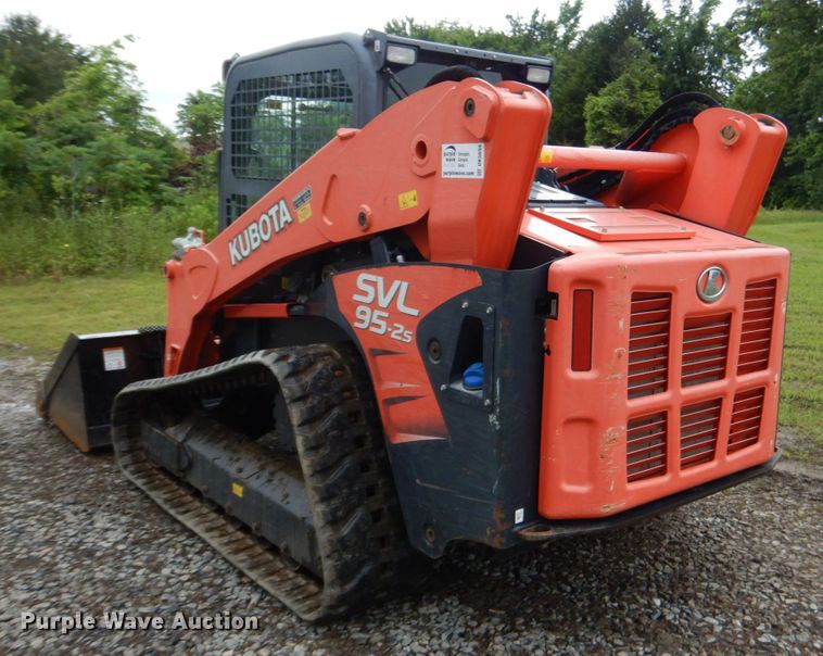 image for item DK5694 2017 Kubota SVL 95-2S  skid steer loader