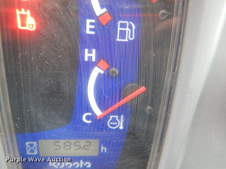 image for item DK5694 2017 Kubota SVL 95-2S  skid steer loader