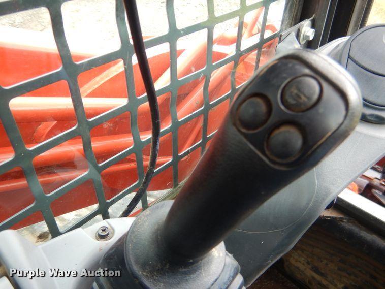 image for item DK5694 2017 Kubota SVL 95-2S  skid steer loader