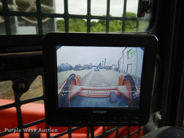 image for item DK5694 2017 Kubota SVL 95-2S  skid steer loader