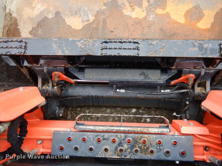 image for item DK5694 2017 Kubota SVL 95-2S  skid steer loader