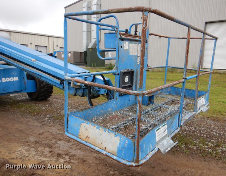 image for item DK5698 1999 Genie S-60  boom lift