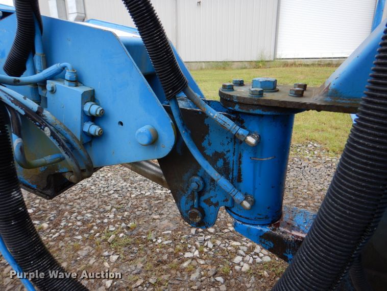 image for item DK5698 1999 Genie S-60  boom lift