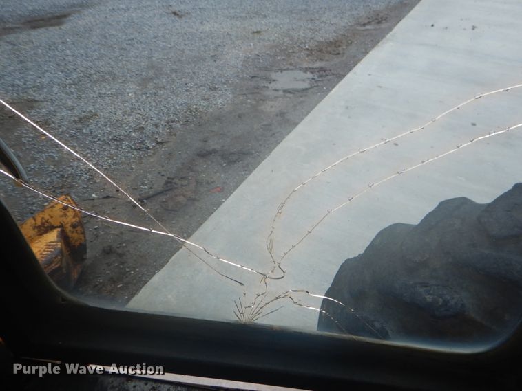 image for item DK5700 1980 John Deere 670A  motor grader