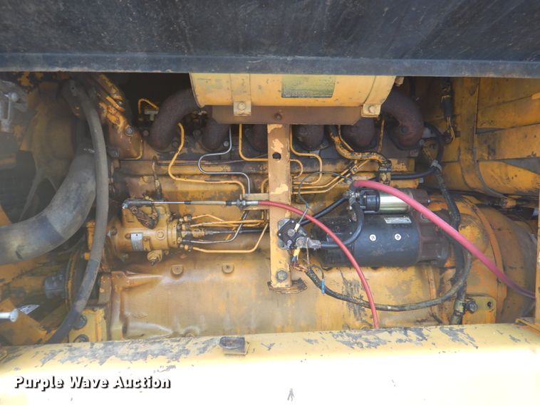 image for item DK5700 1980 John Deere 670A  motor grader