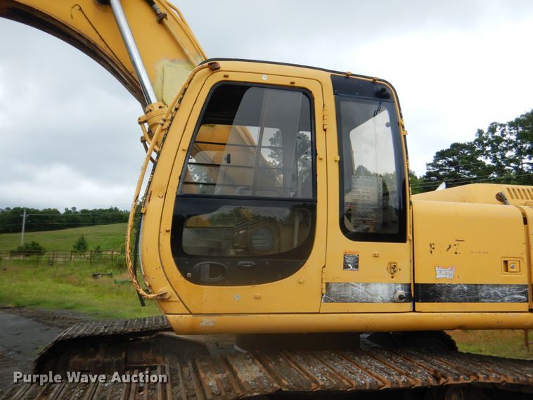 image for item DK5701 1998 John Deere 270 LC  excavator