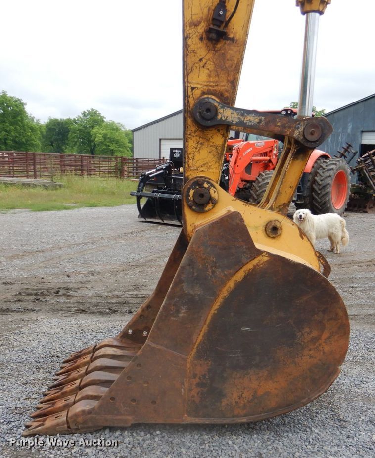 image for item DK5701 1998 John Deere 270 LC  excavator