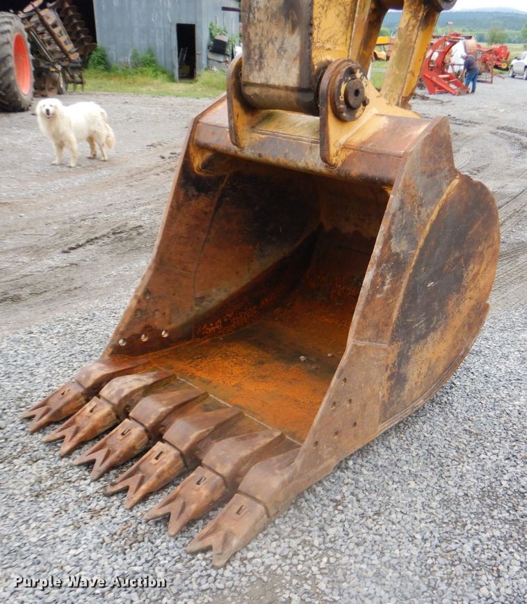 image for item DK5701 1998 John Deere 270 LC  excavator