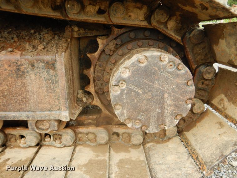 image for item DK5701 1998 John Deere 270 LC  excavator