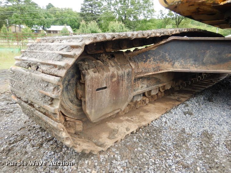 image for item DK5701 1998 John Deere 270 LC  excavator