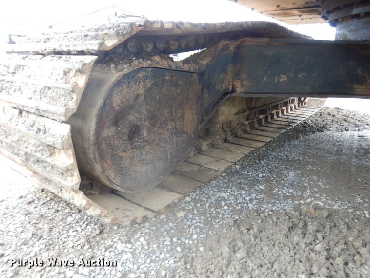 image for item DK5701 1998 John Deere 270 LC  excavator