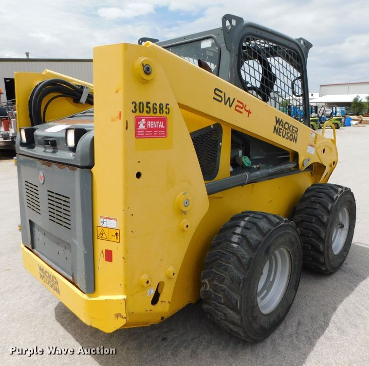 image for item DK8542 2015 Wacker Neuson SW24  skid steer loader