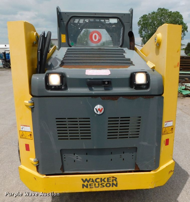 image for item DK8542 2015 Wacker Neuson SW24  skid steer loader