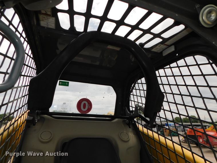 image for item DK8542 2015 Wacker Neuson SW24  skid steer loader