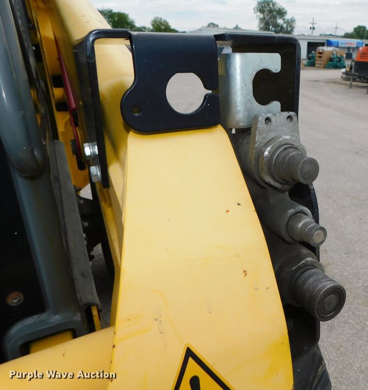 image for item DK8542 2015 Wacker Neuson SW24  skid steer loader