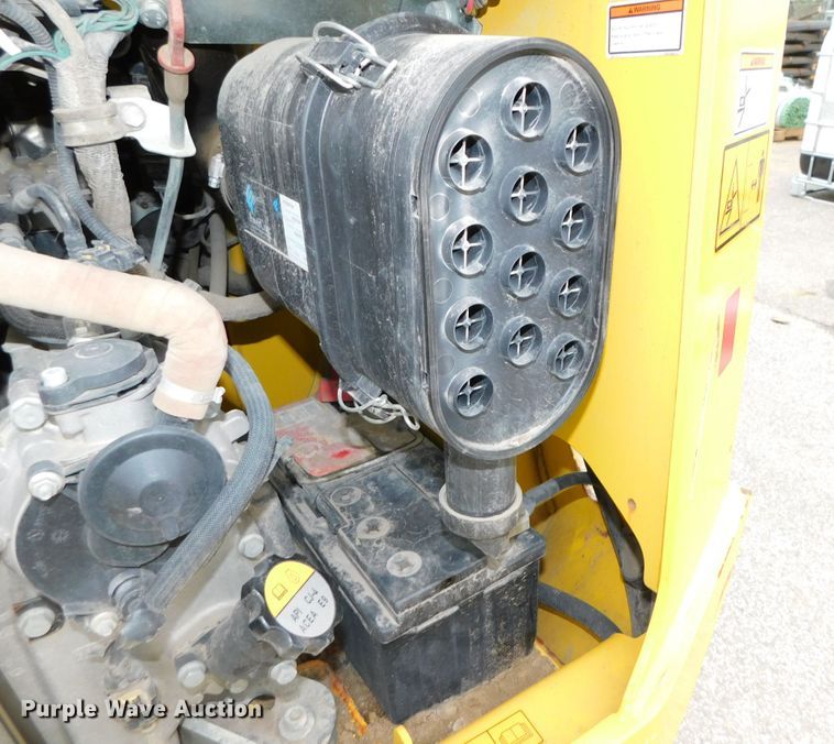 image for item DK8542 2015 Wacker Neuson SW24  skid steer loader