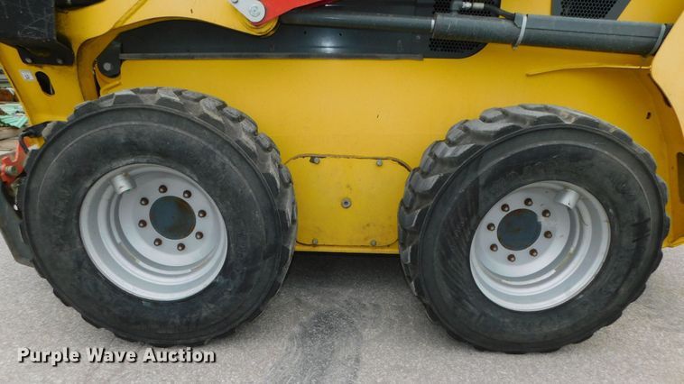 image for item DK8542 2015 Wacker Neuson SW24  skid steer loader