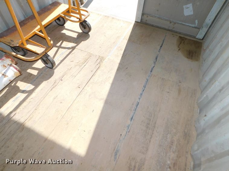 image for item DK8552 2000 CIMC DC20-20B storage container