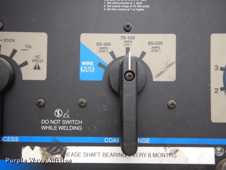 image for item DL0042 2006 Kenworth T300  utility / service truck