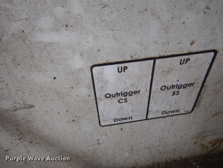 image for item DL0042 2006 Kenworth T300  utility / service truck