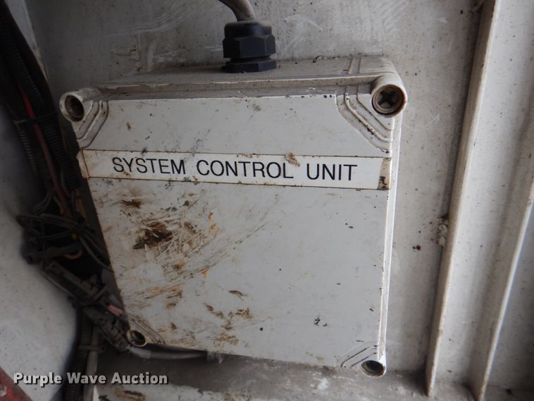 image for item DL0042 2006 Kenworth T300  utility / service truck