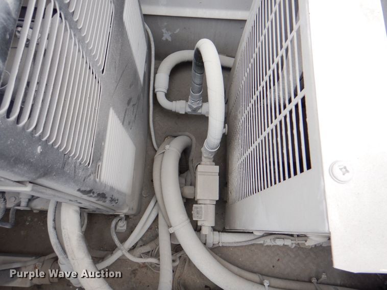 image for item DL0042 2006 Kenworth T300  utility / service truck