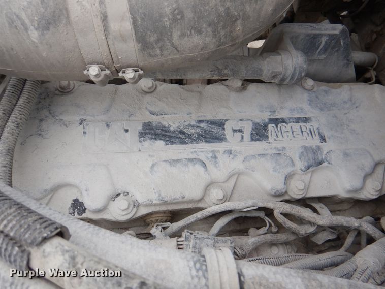 image for item DL0042 2006 Kenworth T300  utility / service truck