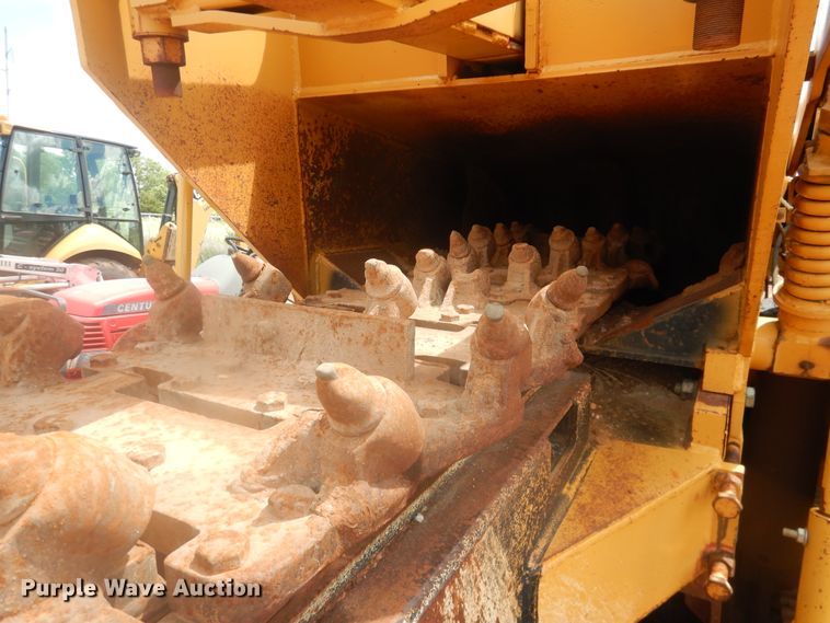 image for item DL0347 1986 Vermeer T-800C  trencher