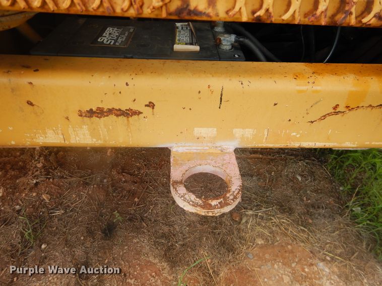 image for item DL0347 1986 Vermeer T-800C  trencher