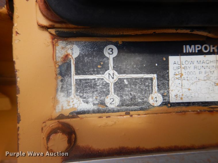 image for item DL0347 1986 Vermeer T-800C  trencher