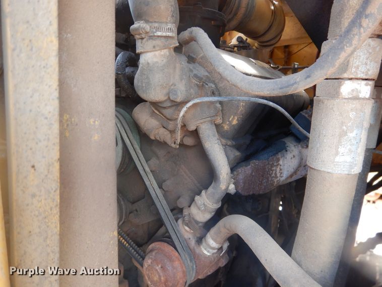 image for item DL0347 1986 Vermeer T-800C  trencher