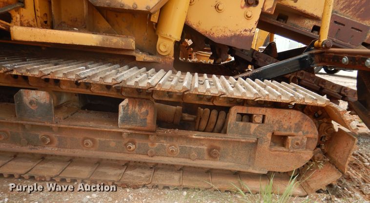 image for item DL0347 1986 Vermeer T-800C  trencher