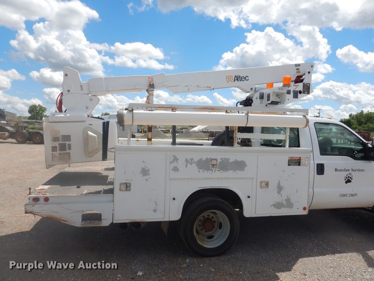 image for item DL0348 2008 Ford F450 Super Duty  bucket truck