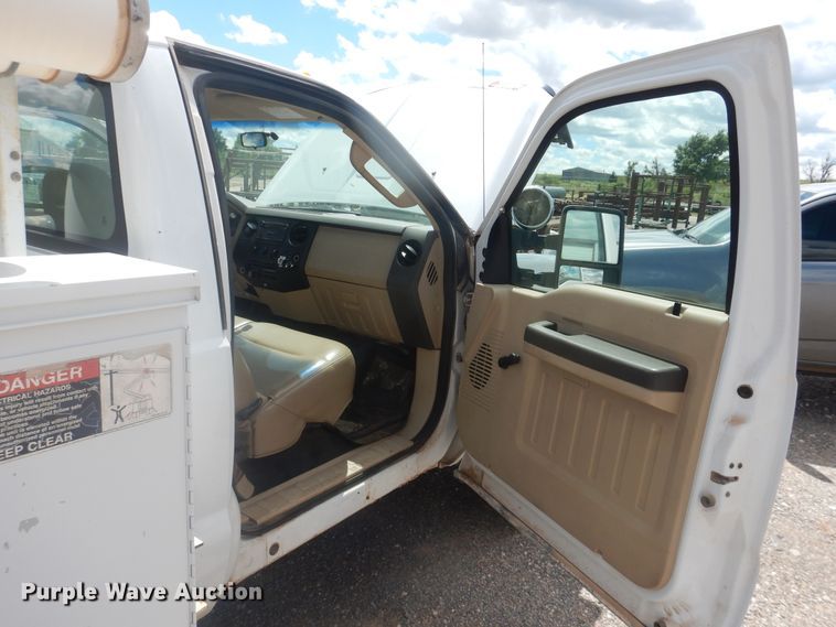 image for item DL0348 2008 Ford F450 Super Duty  bucket truck