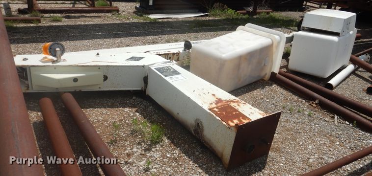 image for item DL0349 2002 Versalift Tel29IH  boom