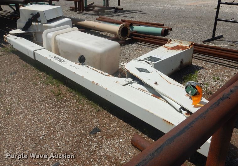 image for item DL0349 2002 Versalift Tel29IH  boom