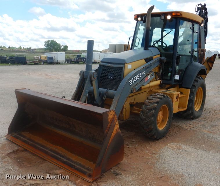 image for item DL0352 2008 John Deere 310SJ  backhoe