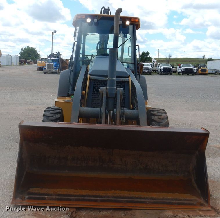 image for item DL0352 2008 John Deere 310SJ  backhoe