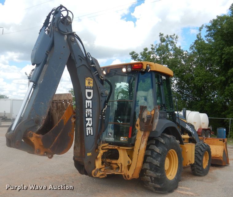 image for item DL0352 2008 John Deere 310SJ  backhoe